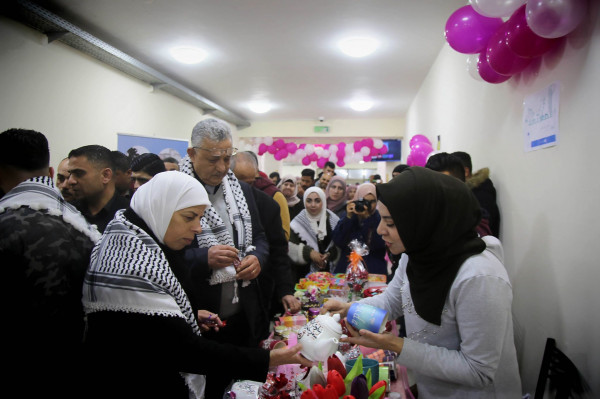 خضوري تفتتح معرض بنفسج 2 بمناسبة يوم المرأة والأرض ومعركة الكرامة